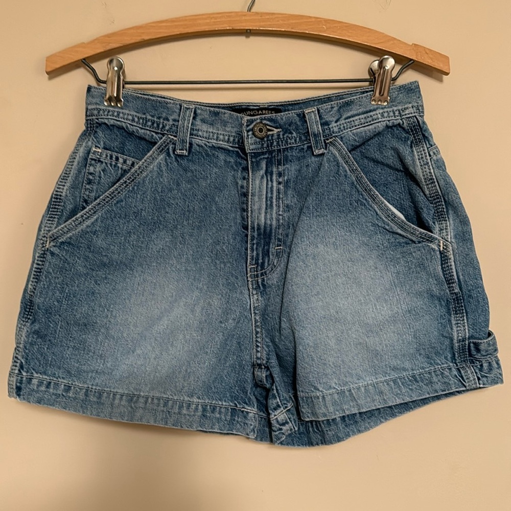 not you Mother’s shorts😉 Adorable Summer shorts